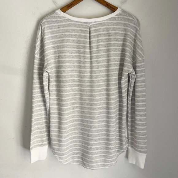 Gilligan & O'Malley Women's Thermal Pajama Top M Gray White Striped Long Sleeve - Picture 6 of 10